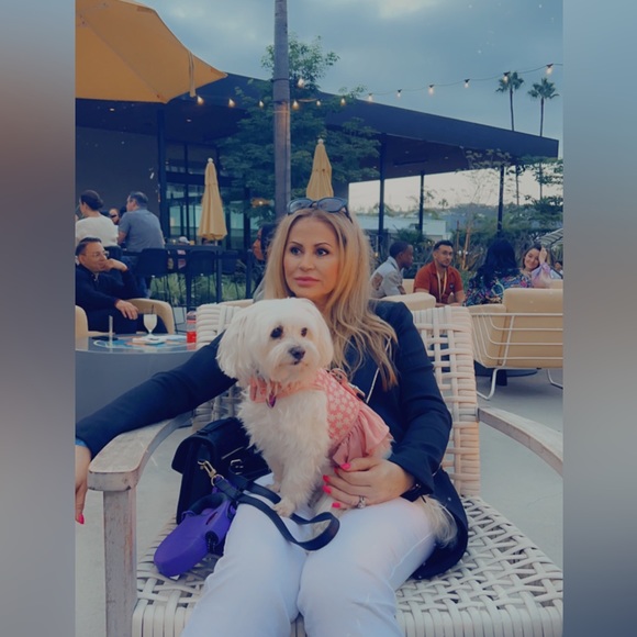 🌈Hello my Pffs 🌈trying to make time for a live show🦋Chaser🤩JS🎊REVOLVE🔥Like 💞🇺🇸 - Picture 2 of 15